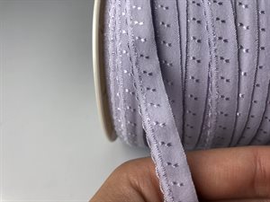 Undertøjskant - foldet med lille tungekant - pastel lilla